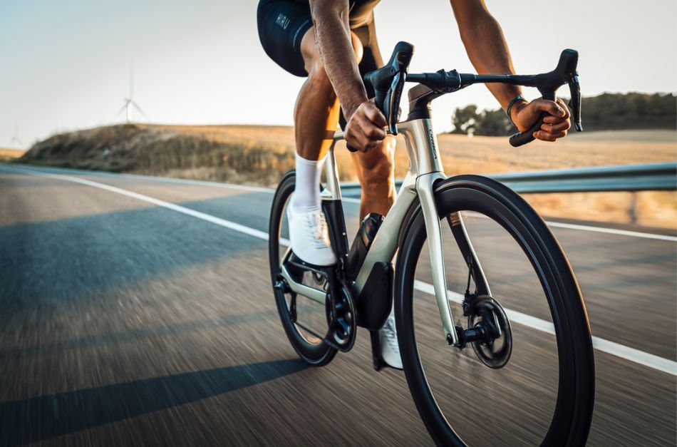 Picture for category ROAD BIKES